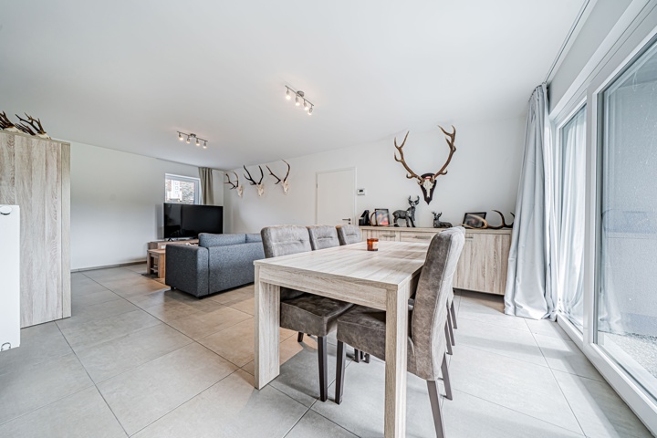 Un appartement récent 2ch avec terrasse de 38m2 et jardin